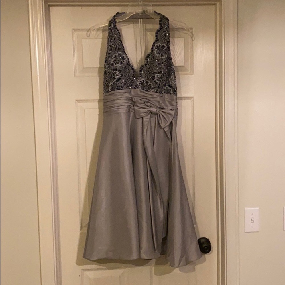 JS Boutique semi formal halter dress Size 10